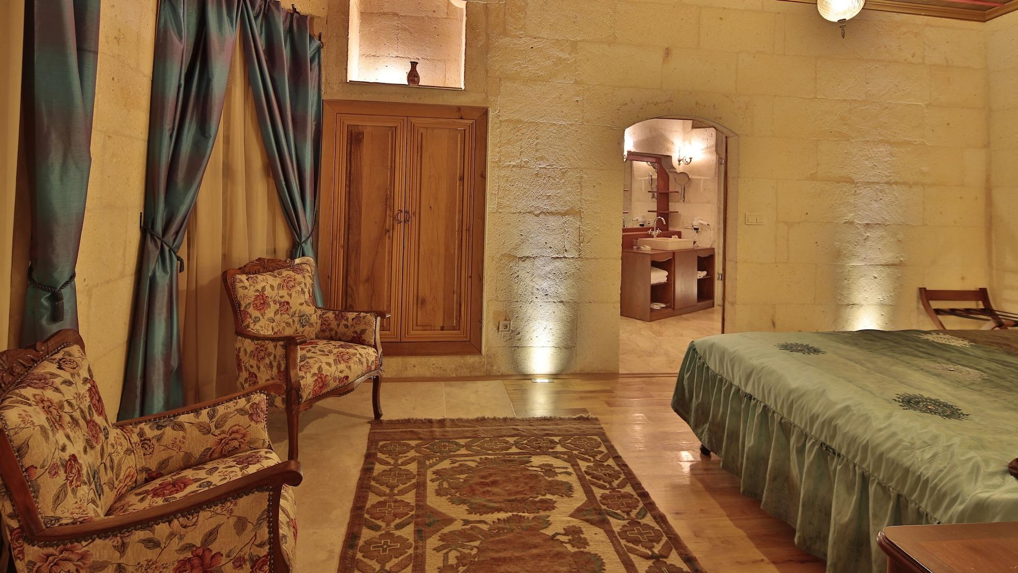 Golden Cave Suites 어굽 외부 사진