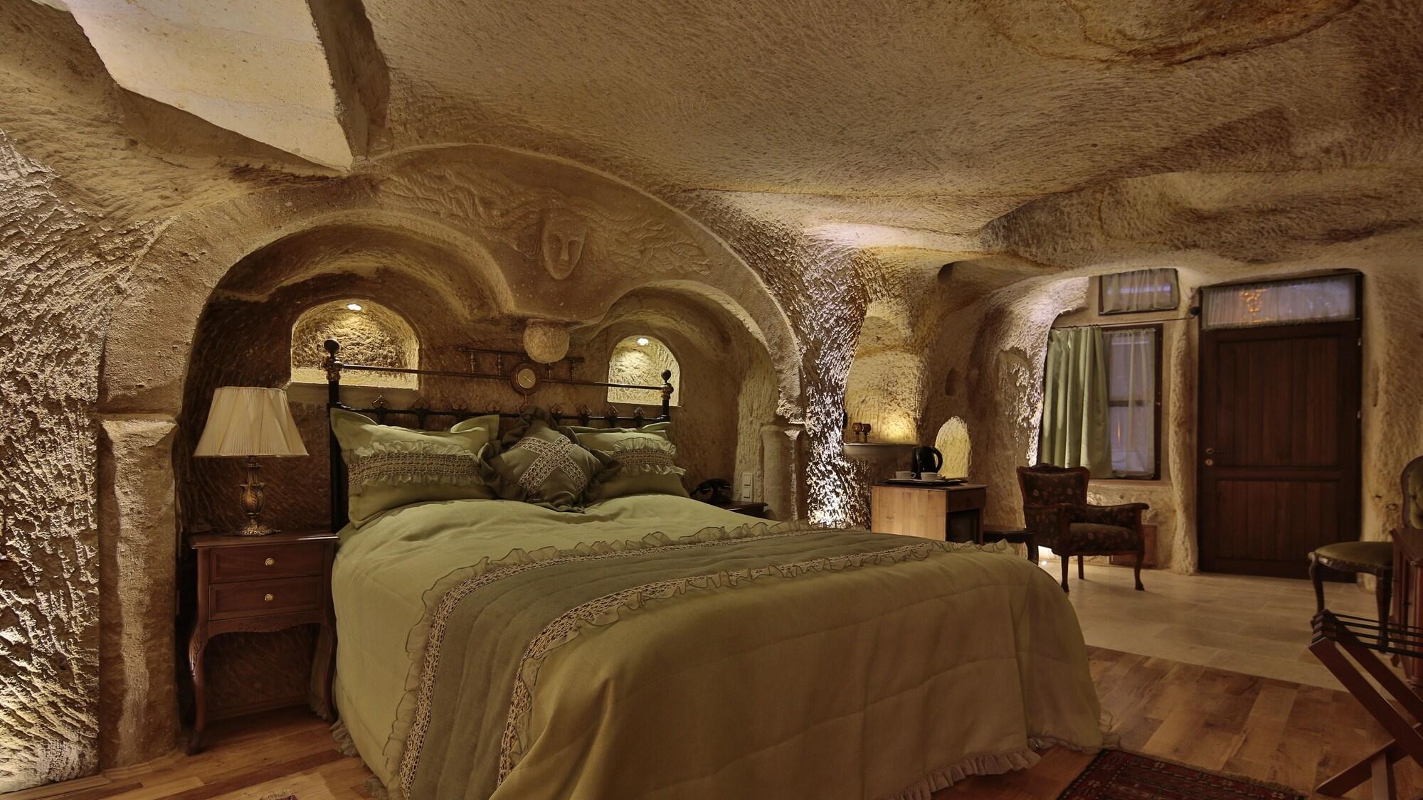 Golden Cave Suites 어굽 외부 사진