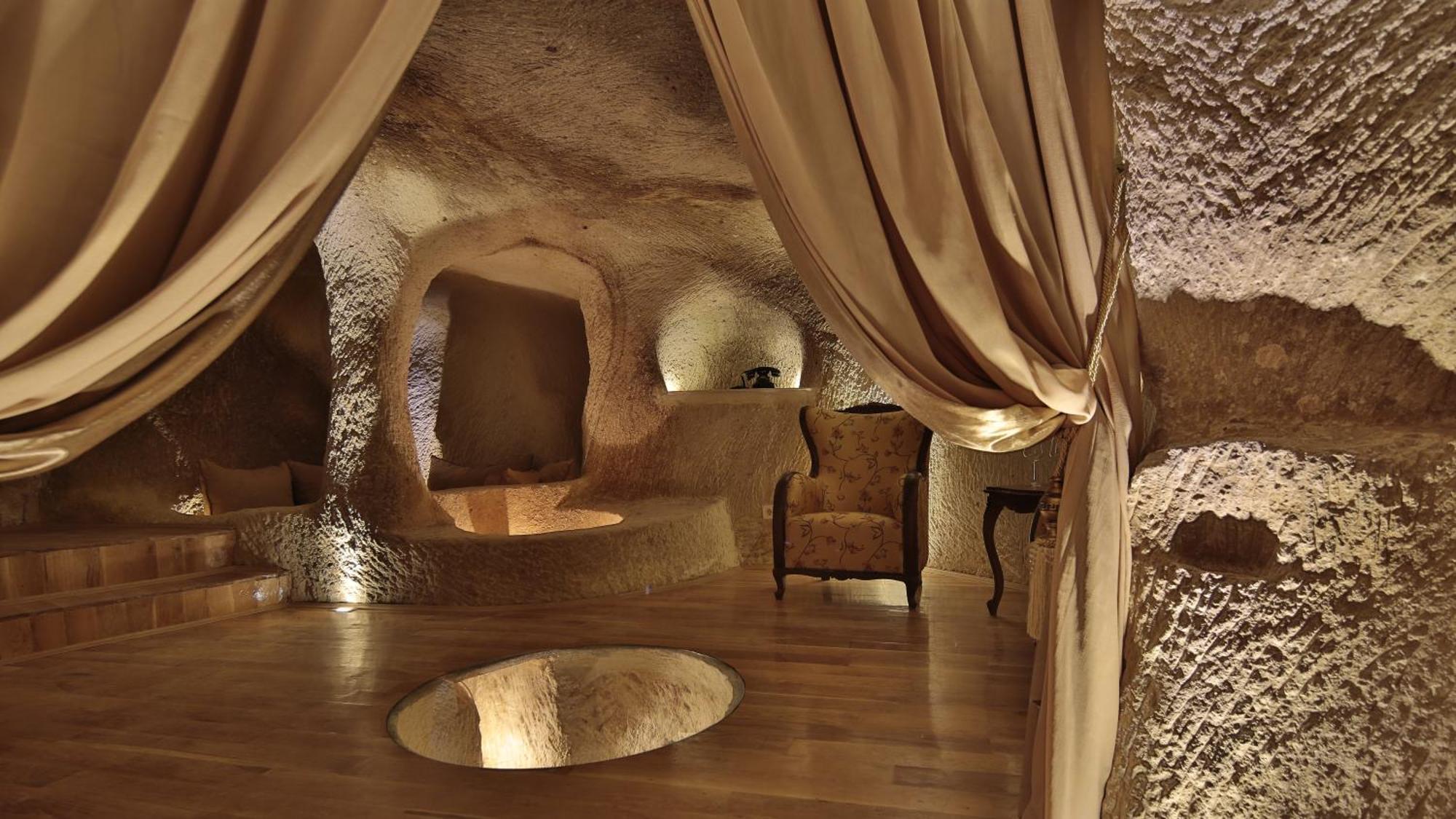 Golden Cave Suites 어굽 객실 사진