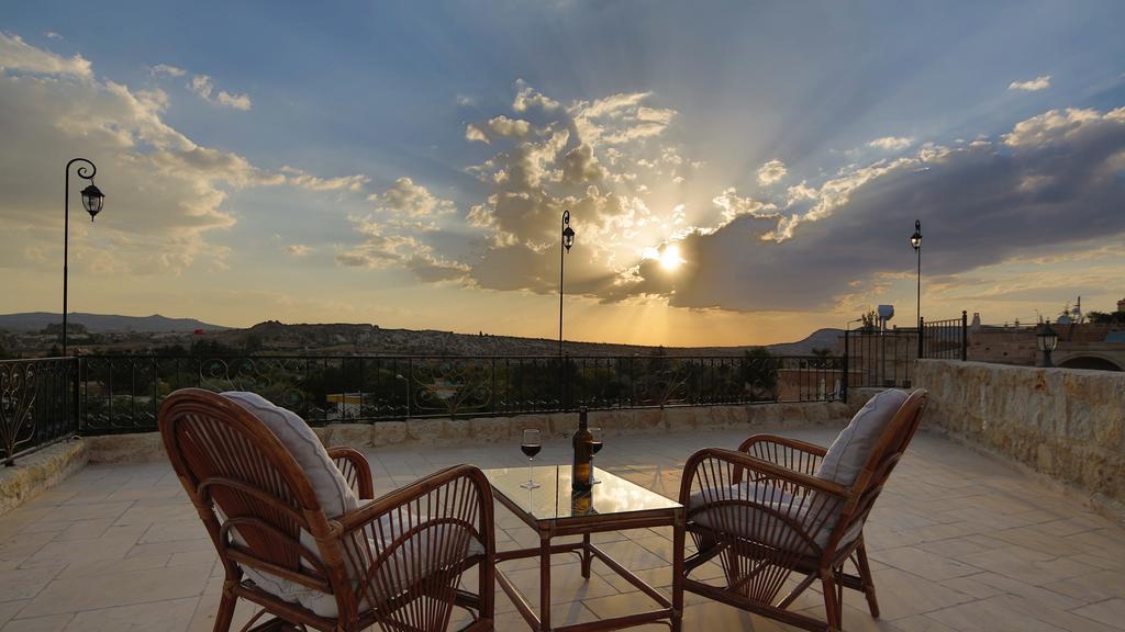 Golden Cave Suites 어굽 외부 사진